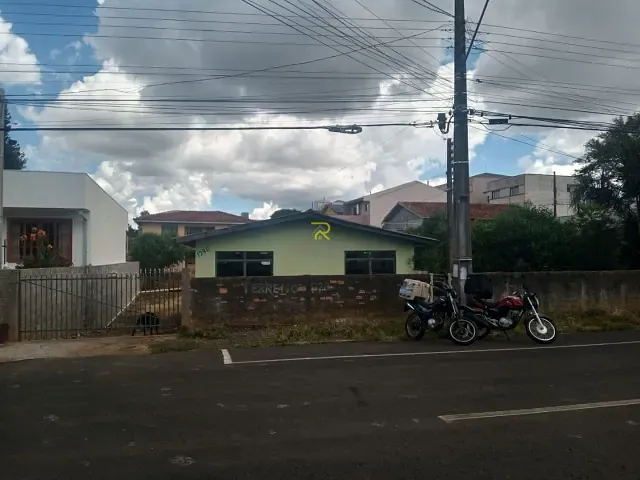 Terreno com 839m², à venda, no bairro Centro em Guarapuava