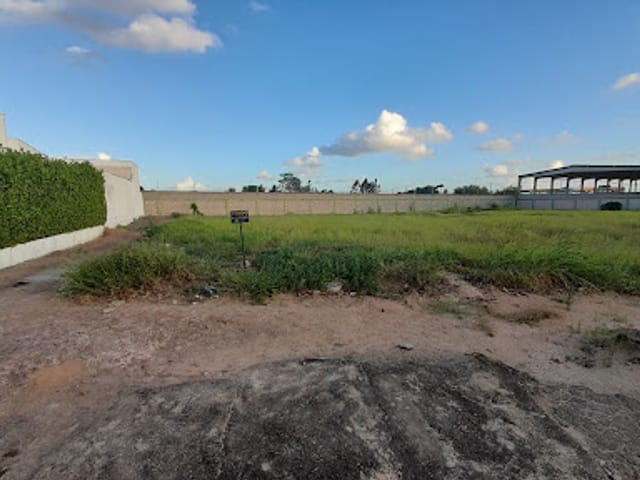 Terreno com 786m², à venda, no bairro Senador Arnon de Melo em Arapiraca
