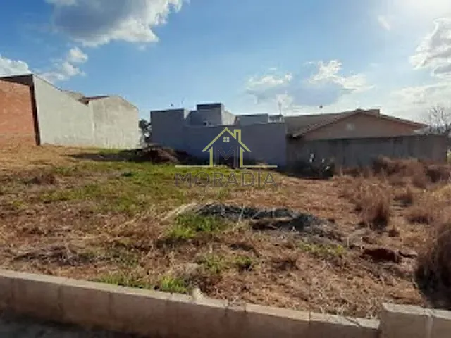 Terreno com 200m², à venda, no bairro Jardim Aeroporto em Guaxupé