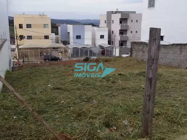 Terreno com 240m², à venda, no bairro Pão de Açúcar em Pouso Alegre
