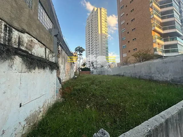 Terreno com 700m², à venda ou para alugar, no bairro Vila Mariana em São Paulo