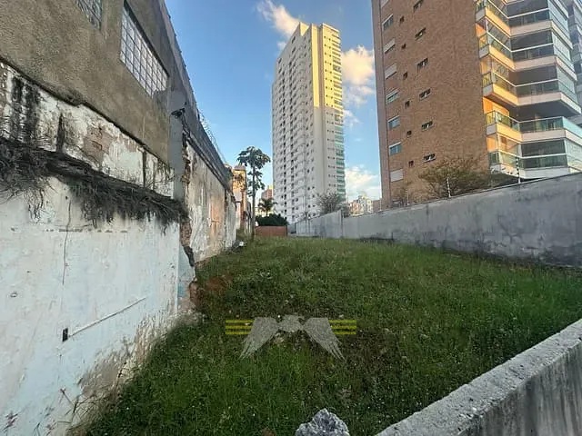 Terreno com 700m², à venda ou para alugar, no bairro Vila Mariana em São Paulo