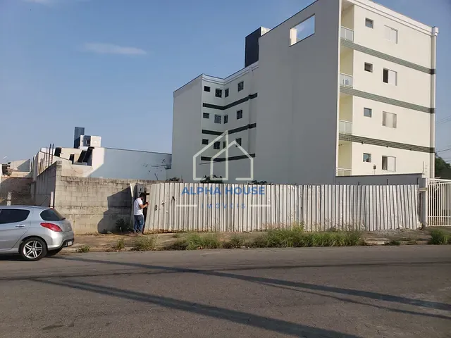 Terreno com 450m², à venda, no bairro Nossa Senhora do Perpétuo Socorro em Pindamonhangaba