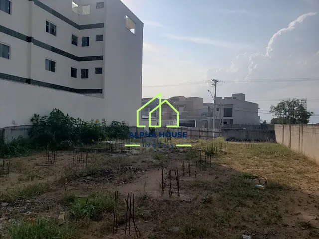Terreno com 450m², à venda, no bairro Nossa Senhora do Perpétuo Socorro em Pindamonhangaba