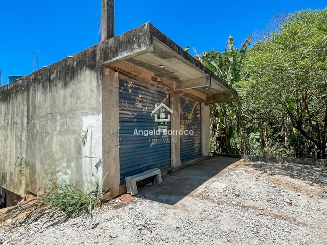 Terreno com 1500m², à venda, no bairro Itaipuaçu em Maricá