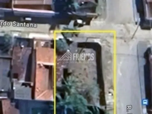 Terreno com 253m², à venda, no bairro Jardim Brasil em Caraguatatuba