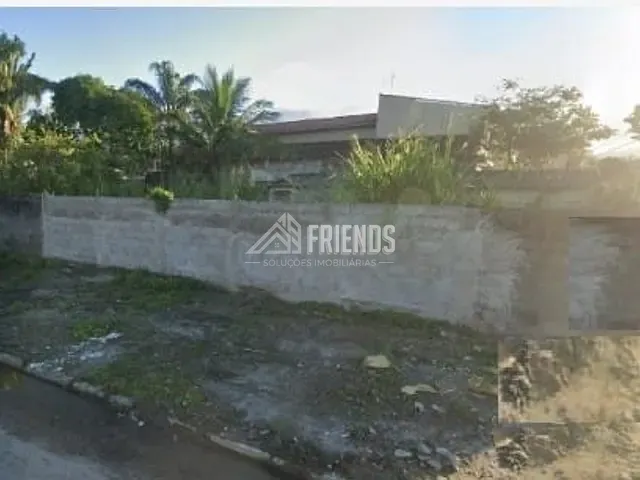 Terreno com 253m², à venda, no bairro Jardim Brasil em Caraguatatuba