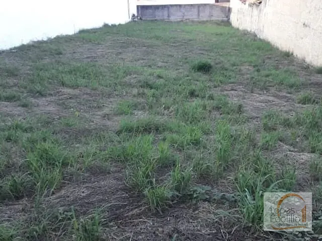 Terreno com 603m², à venda, no bairro Jardim Siriema em Atibaia