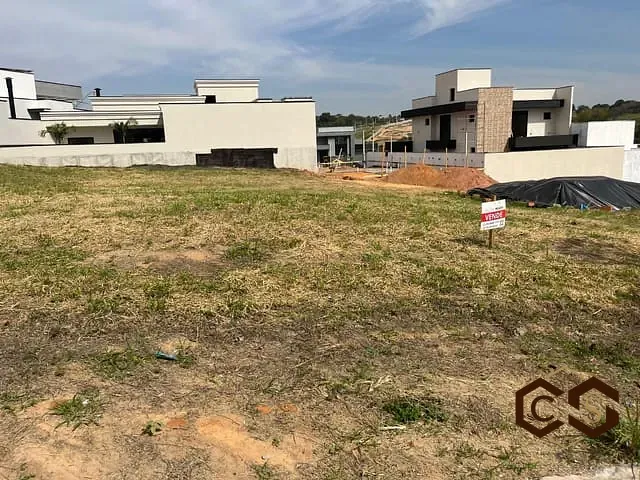 Terreno com 300m², à venda, no bairro Colinas de Indaiatuba em Indaiatuba