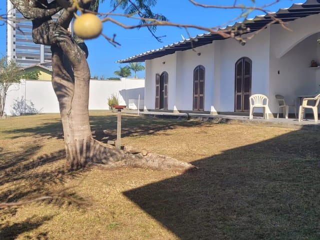 Terreno com 728m², à venda, no bairro centro em Penha