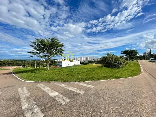 Terreno com 1032m², à venda, no bairro Residencial São Francisco em Porto Feliz