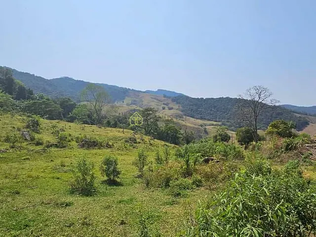 Terreno com 4770m², à venda, no bairro Barreira em Passa Vinte