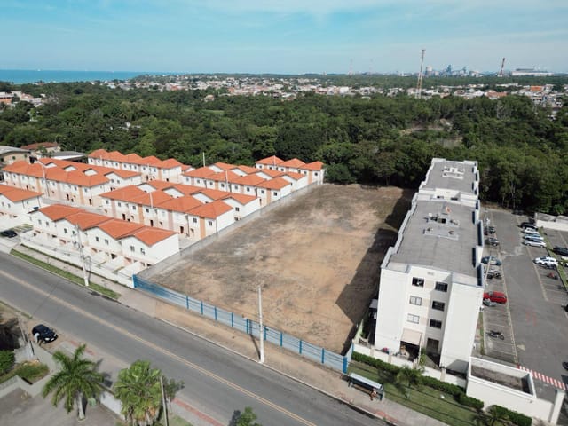 Terreno com 6768m², à venda, no bairro Balneário de Carapebus em Serra