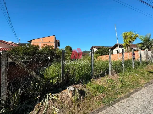 Terreno com 373m², à venda, no bairro Velha Central em Blumenau