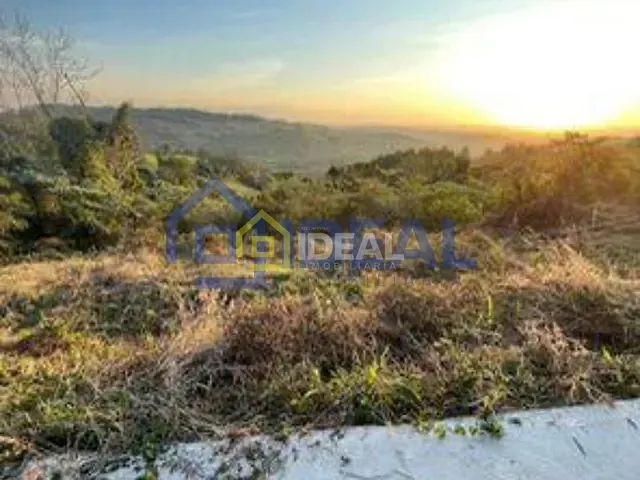 Terreno com 379m², à venda, no bairro poente do sol em Concórdia