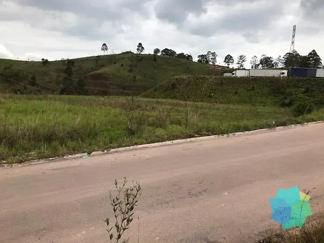 Terreno com 6049m², à venda, no bairro Jardim Paulista em Várzea Paulista