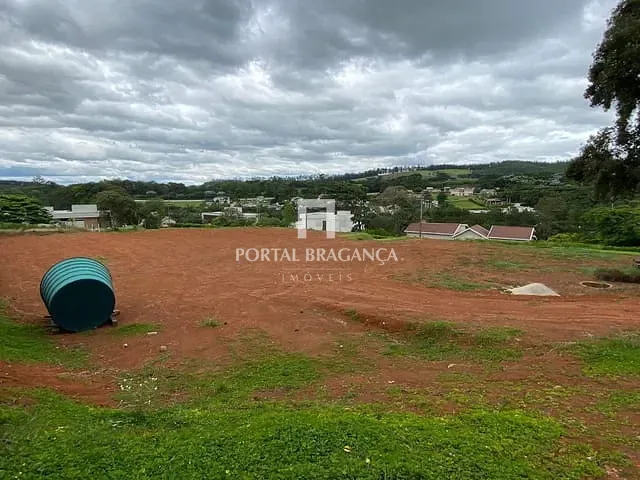 Terreno com 2500m², à venda, no bairro Condomínio Jardim das Palmeiras em Bragança Paulista