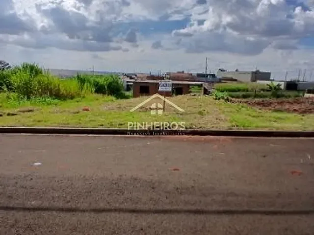 Terreno com 250m², à venda, no bairro Jardim Araucaria em Cambé