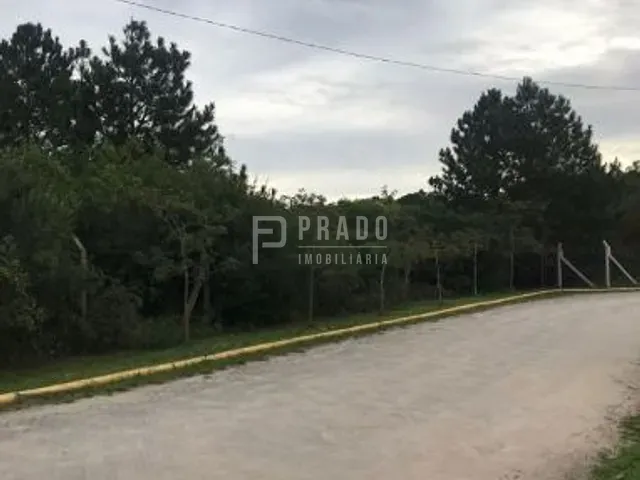 Terreno com 1700m², à venda, no bairro Laranjal em Pelotas