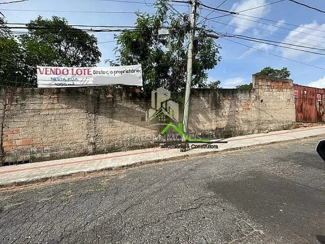 Terreno à venda, no bairro Trevo em Belo Horizonte
