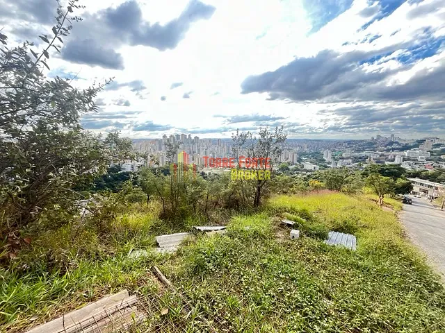 Terreno com 1000m², à venda, no bairro Buritis em Belo Horizonte