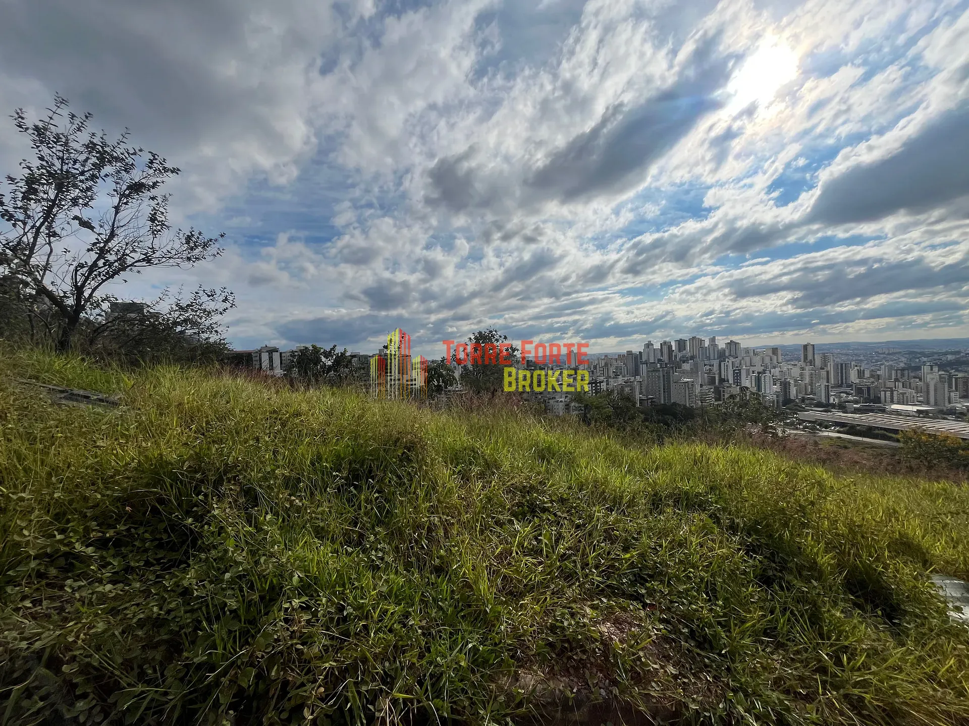 Terreno, 1000 m² - Foto 3