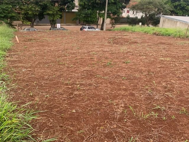 Terreno com 360m², à venda, no bairro Colinas da Mantiqueira em Cambuí