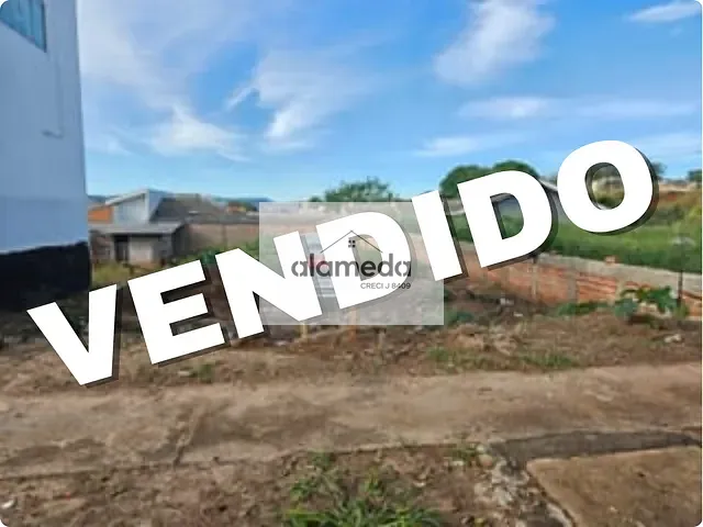 Terreno com 377m², à venda, no bairro PARQUE DOS ESTUDANTES em Jacarezinho