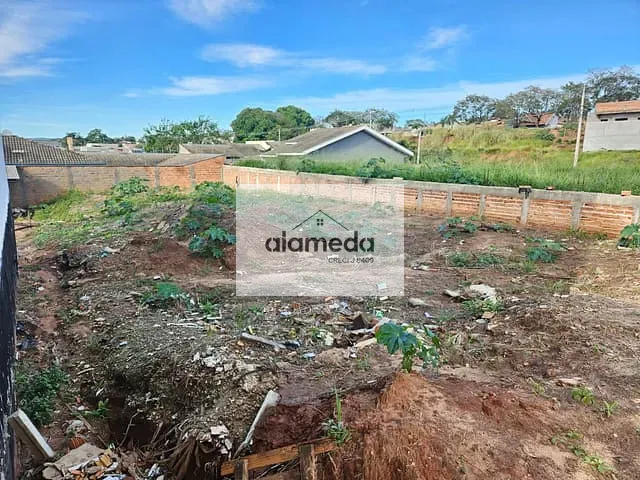 Terreno com 377m², à venda, no bairro PARQUE DOS ESTUDANTES em Jacarezinho