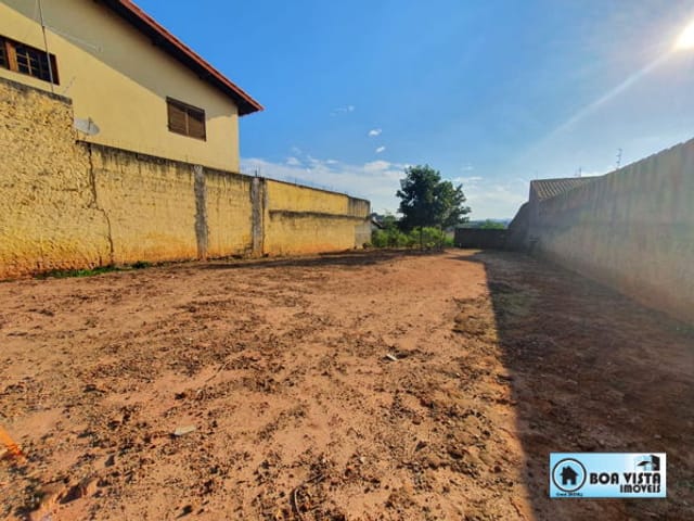Foto do Terreno - Terreno Exclusivo à Venda: 360m² no Parque Santa Rosa, Suzano - SP, a 5 Minutos de Carro do Shopping Suzano e Hipermercado Davo | Boa Vista Imóveis Suzano