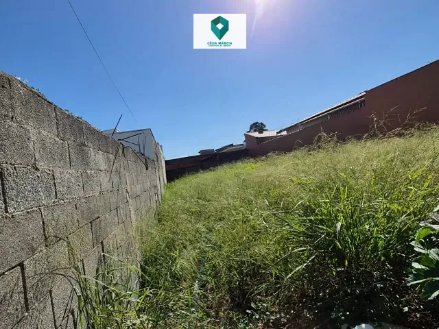 Terreno com 300m², à venda, no bairro Jardim Califórnia em Jundiaí