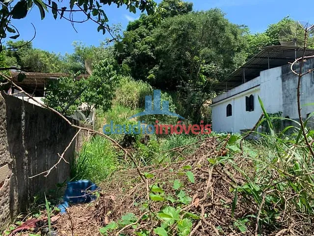 Terreno à venda, no bairro Ano Bom em Barra Mansa