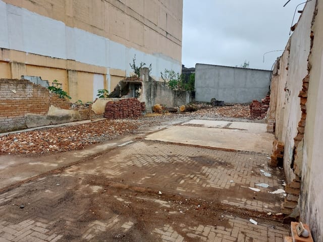 Terreno com 266m², à venda, no bairro Vila Costa em Suzano