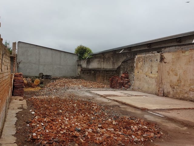 Terreno com 266m², à venda, no bairro Vila Costa em Suzano