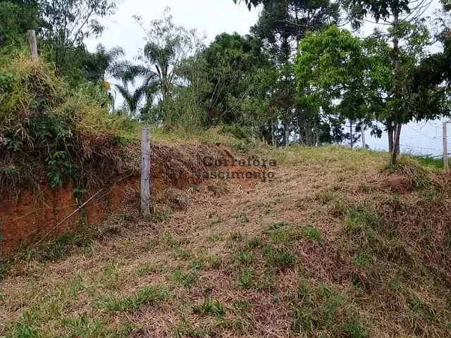 Terreno com 1458m², à venda, no bairro Jardim Olympia em Jacareí