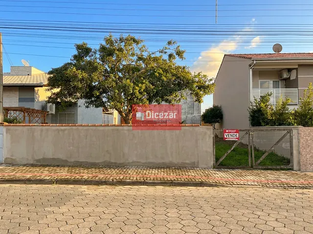Terreno com 264m², à venda, no bairro Praia Alegre em Penha