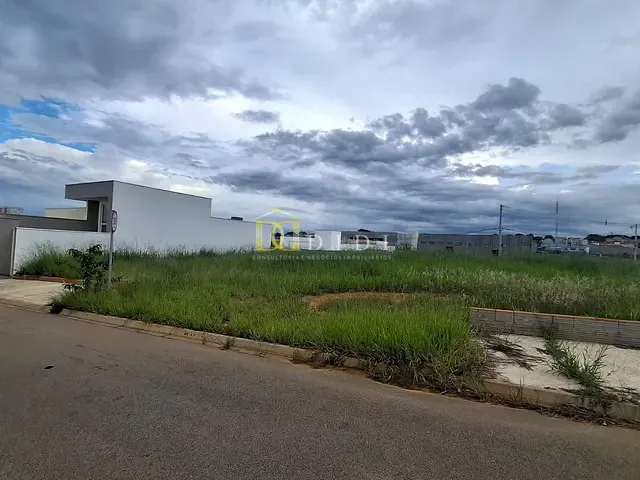 Terreno com 200m², à venda, no bairro Cambuí em Porto Feliz
