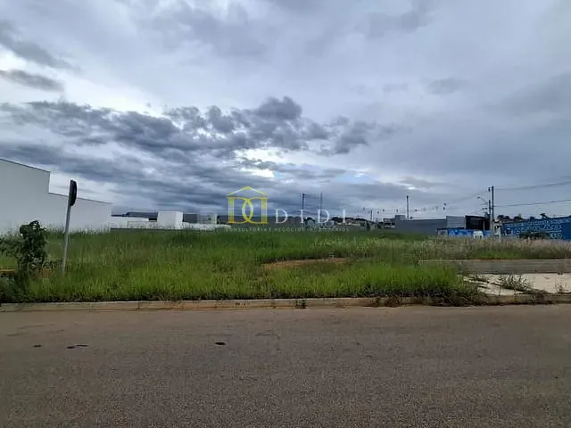 Terreno com 200m², à venda, no bairro Cambuí em Porto Feliz
