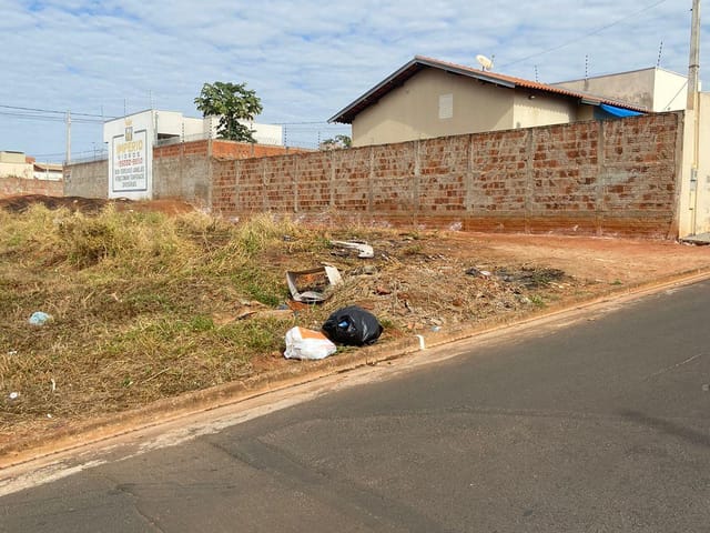 Terreno com 200m², à venda, no bairro Residencial São Thomaz I em São José do Rio Preto