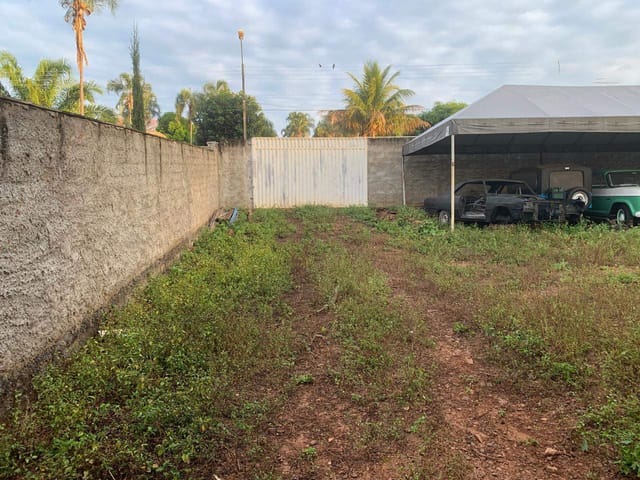Terreno com 1500m², à venda, no bairro Condomínio Parque dos Cisnes em Goiânia