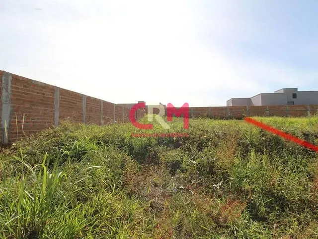 Terreno com 350m², à venda, no bairro Parque Residencial Laranjeiras IV em Taquaritinga