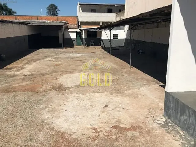 Terreno com 415m², à venda, no bairro Centro em Londrina