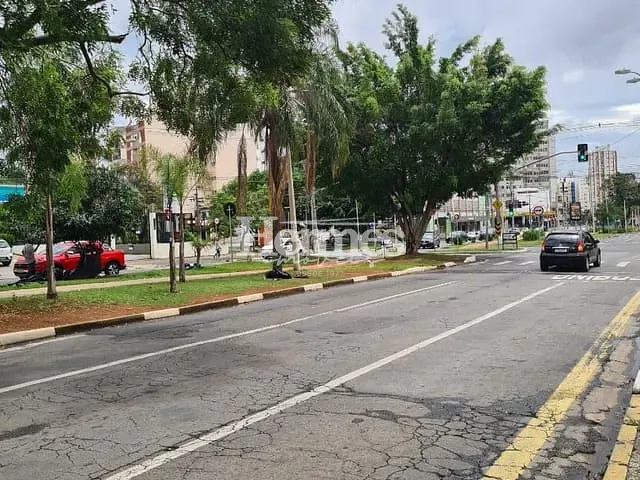 Terreno com 674m², à venda, no bairro Jardim Paraíso em Campinas