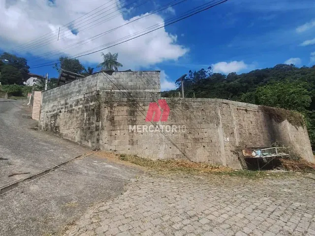 Terreno com 779m², à venda, no bairro Progresso em Blumenau