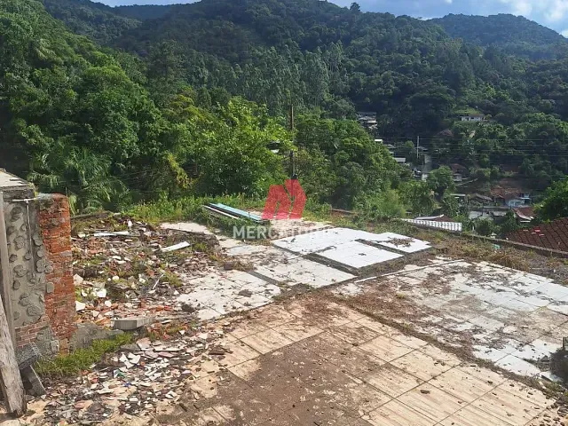 Terreno com 779m², à venda, no bairro Progresso em Blumenau