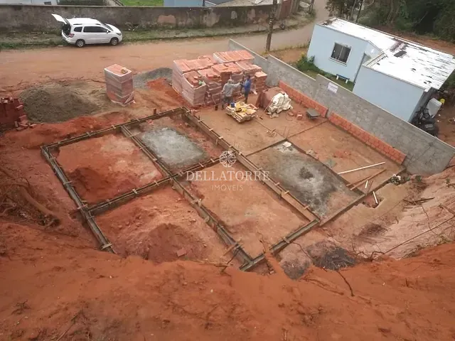 Terreno com 150m², à venda, no bairro Carlos Guinle em Teresópolis
