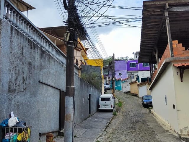 Terreno com 450m², à venda, no bairro Vila Valqueire em Rio de Janeiro