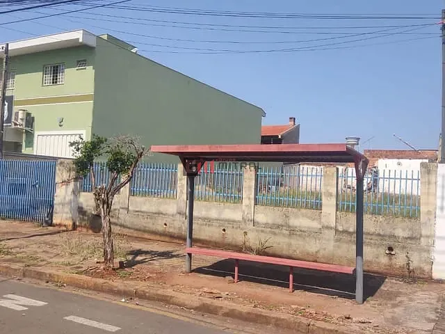 Terreno com 450m², à venda, no bairro Antares em Londrina