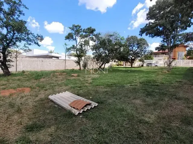Terreno com 1007m², à venda, no bairro Setor Habitacional Jardim Botânico em Brasília