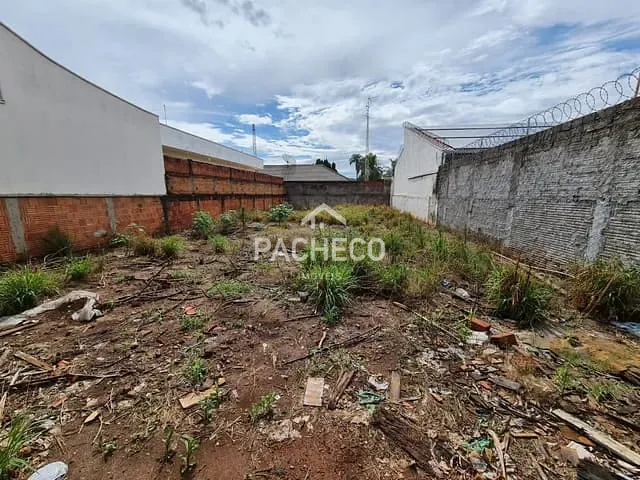 Terreno com 360m², à venda, no bairro Jardim Panambi em Santa Bárbara d'Oeste